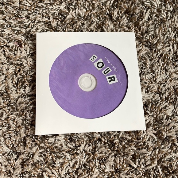 Olivia Rodrigo SOUR Cd - Picture 1 of 3